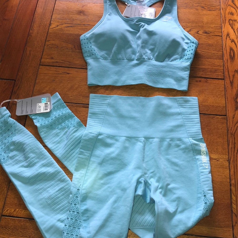 ISO diff color gymshark set